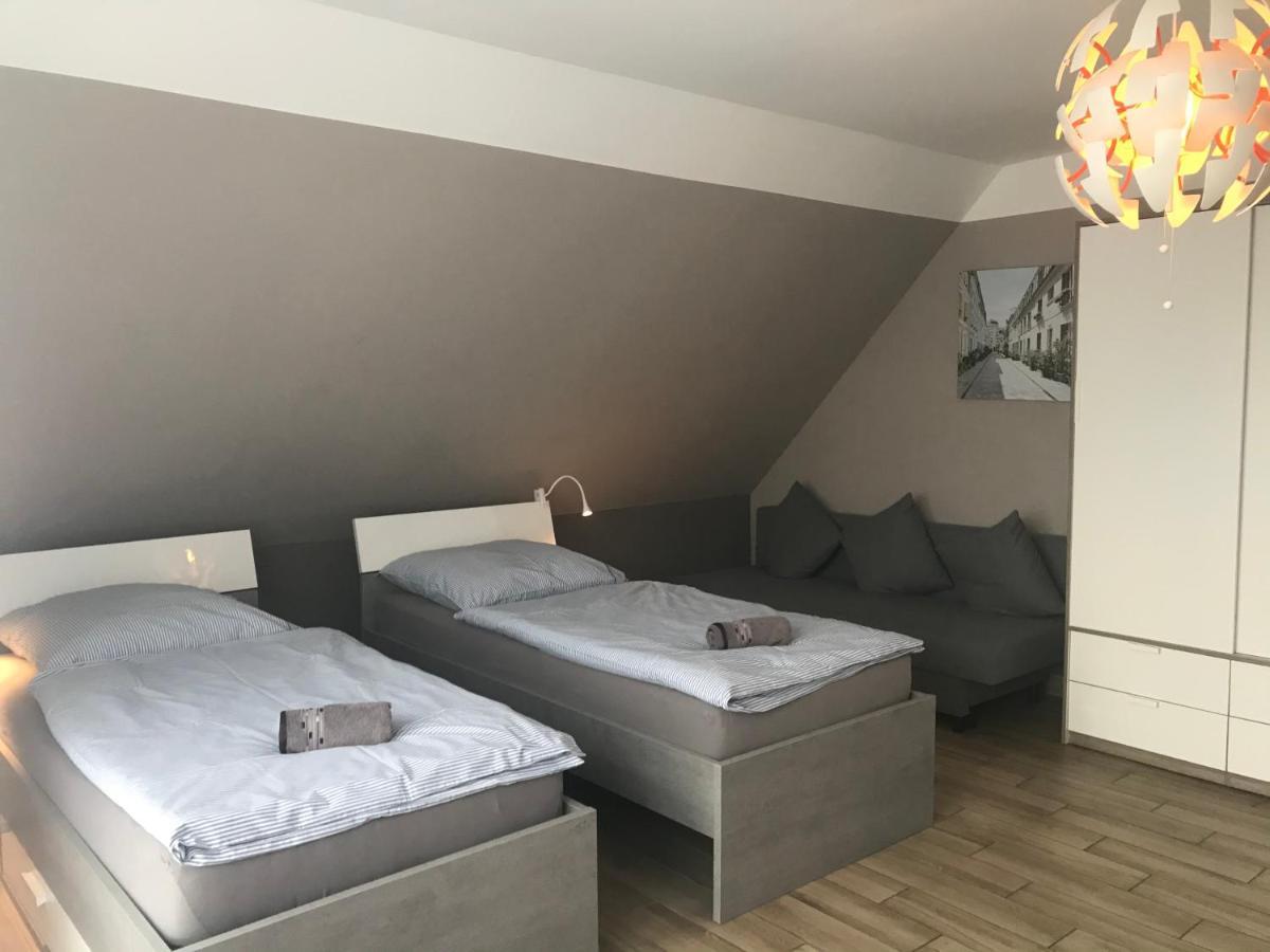 Ferienwohnung Am Uniklinik Любек Екстериор снимка