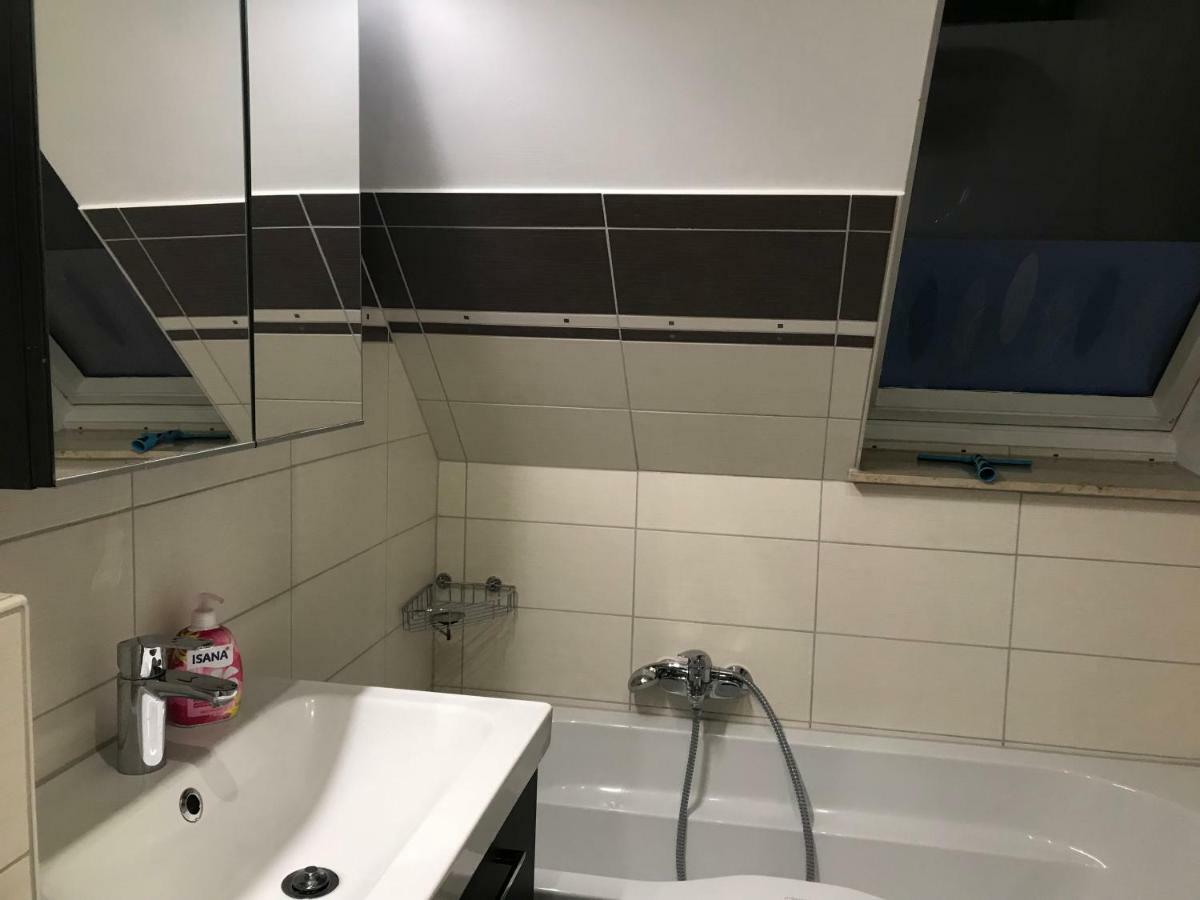 Ferienwohnung Am Uniklinik Любек Екстериор снимка